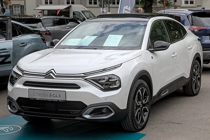 Citroën C4 X